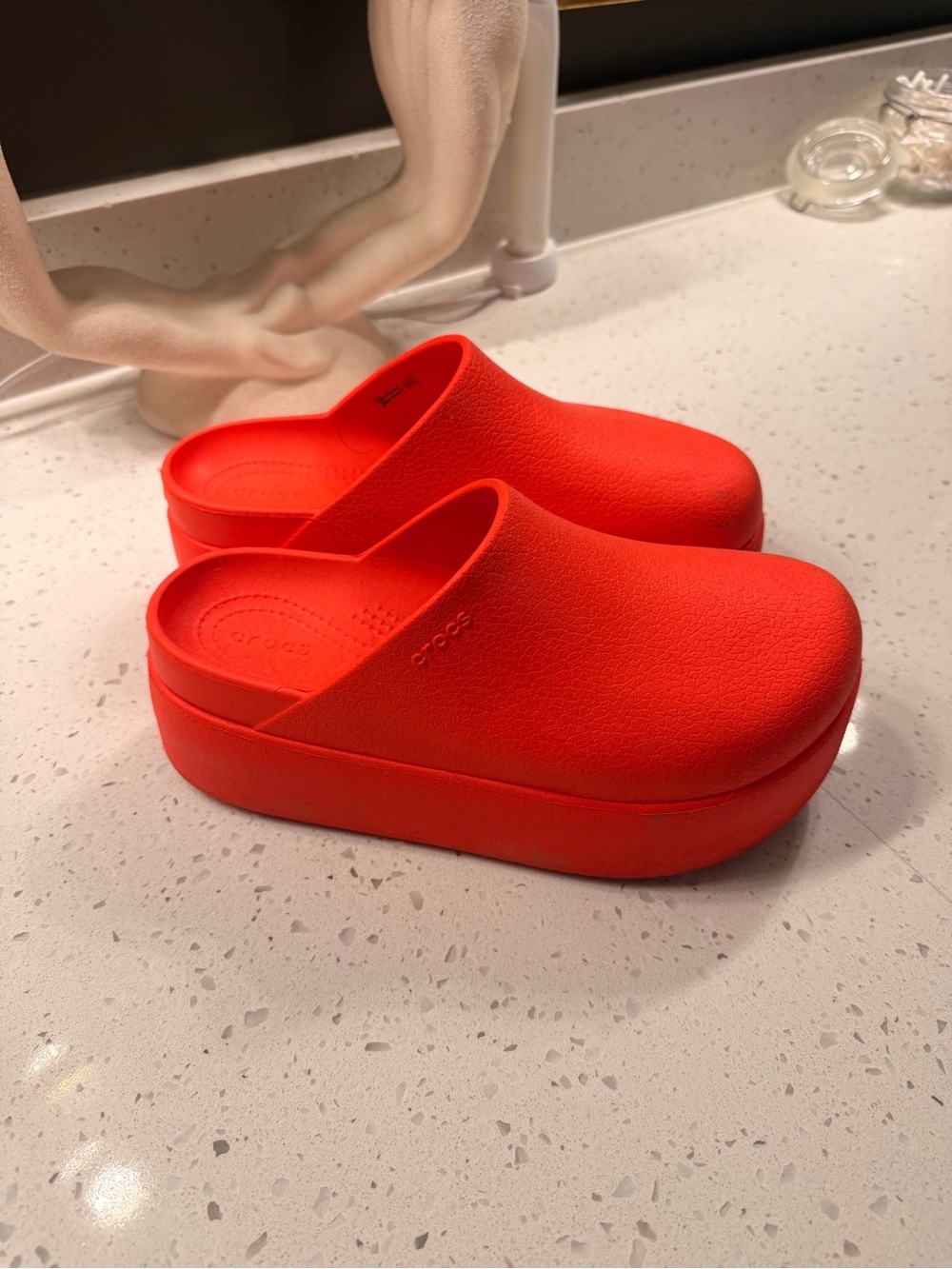 Crocs Dylan platform clog